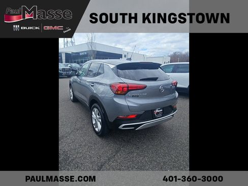 Used 2023 Buick Encore GX Preferred w/ Cold Weather Comfort Package AWD/4WD image 4