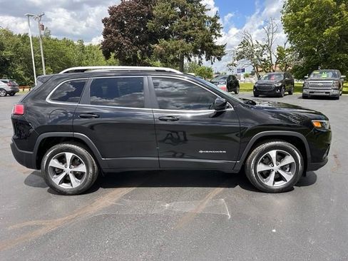 Used 2020 Jeep Cherokee Limited AWD/4WD image 6