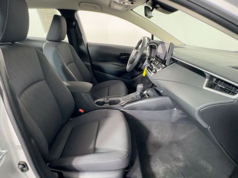 Used 2024 Toyota Corolla LE image 28