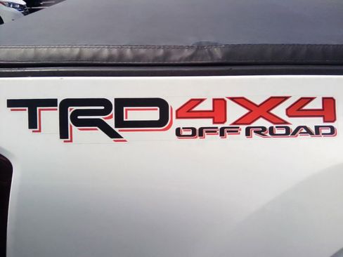 Used 2021 Toyota Tacoma SR AWD/4WD image 4