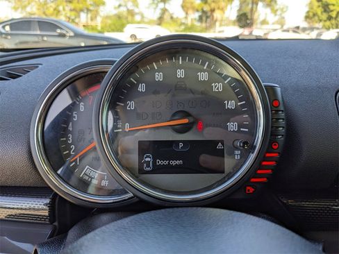 Used 2017 MINI Cooper Clubman S image 34