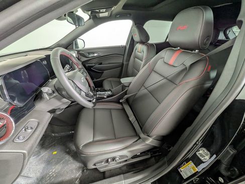 New 2026 Chevrolet Trax RS image 15
