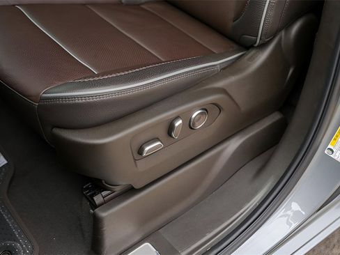 Used 2025 GMC Sierra 1500 Denali w/ Denali Reserve Package image 11