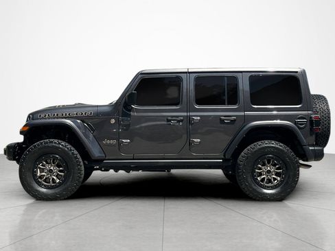 Used 2022 Jeep Wrangler Unlimited Rubicon w/ Trailer Tow Package AWD/4WD image 2