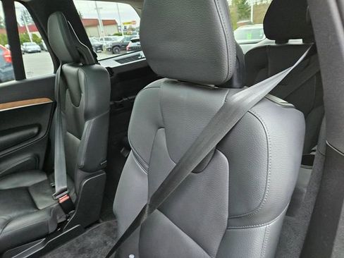 Certified 2024 Volvo XC90 B6 Plus w/ Protection Package Premier image 15