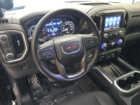 Used 2021 GMC Sierra 1500 AT4 w/ AT4 Premium Package AWD/4WD image 2