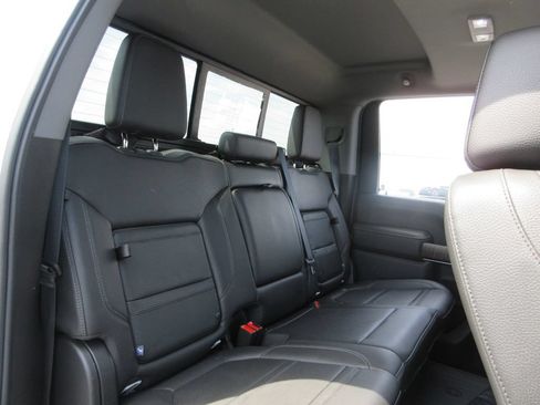 Used 2020 GMC Sierra 2500 Denali w/ Denali Ultimate Package AWD/4WD image 27