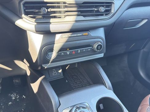 New 2025 Ford Bronco Sport Outer Banks w/ Outer Banks Tech Package+ AWD/4WD image 38