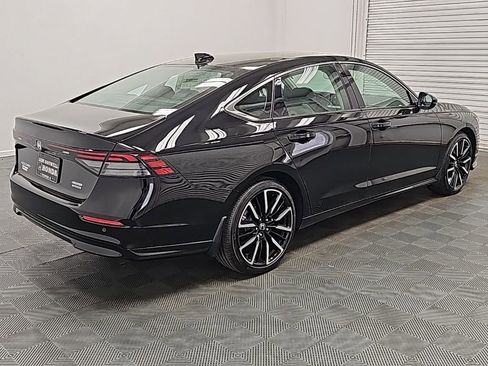 New 2026 Honda Accord Touring image 8