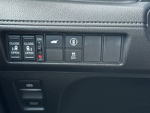 Used 2023 Honda Odyssey EX-L image 36