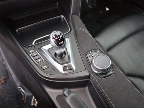 Used 2019 BMW M4 CS w/ Executive Package RWD image 35