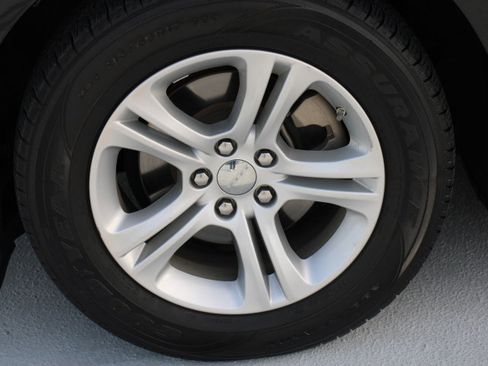 Used 2022 Dodge Charger SXT image 9