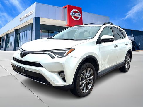 Used 2017 Toyota RAV4 Platinum image 1