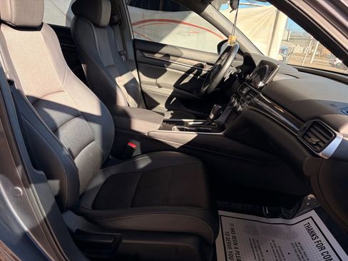 Used 2020 Honda Accord Sport image 22