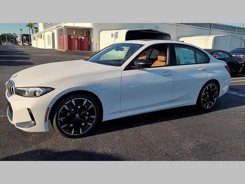 New 2025 BMW 330i 330i w/ M Sport Package image 11
