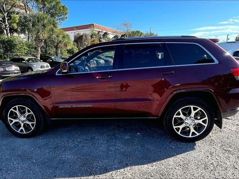 Used 2018 Jeep Grand Cherokee Limited image 30
