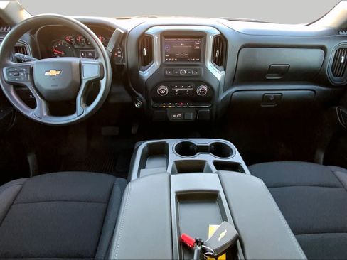 Used 2024 Chevrolet Silverado 1500 Custom AWD/4WD image 28