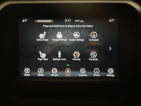 Used 2020 Jeep Wrangler Unlimited Sahara w/ Cold Weather Group AWD/4WD image 15