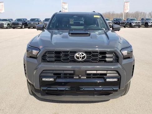 Used 2025 Toyota 4Runner TRD Sport Premium image 2