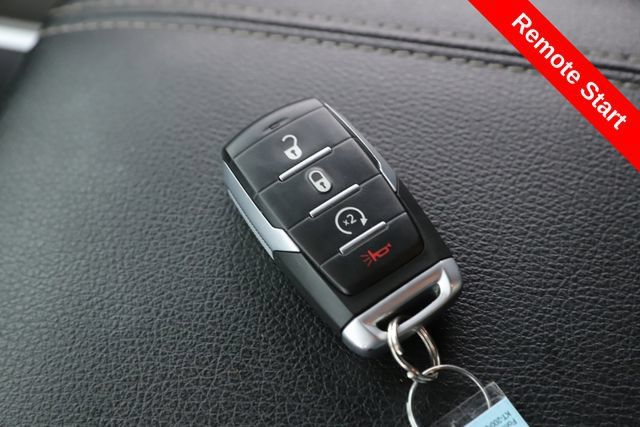Used 2021 RAM 1500 Big Horn AWD/4WD image 3