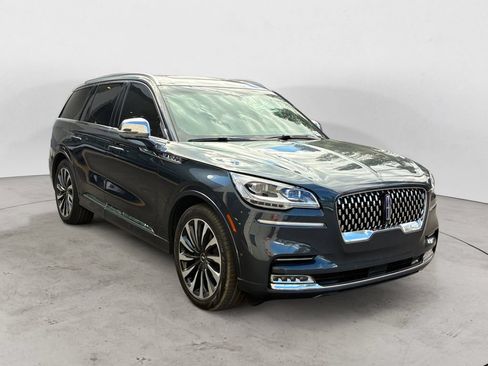 Used 2020 Lincoln Aviator Black Label Grand Touring w/ Class IV Trailer Tow Package AWD/4WD image 3