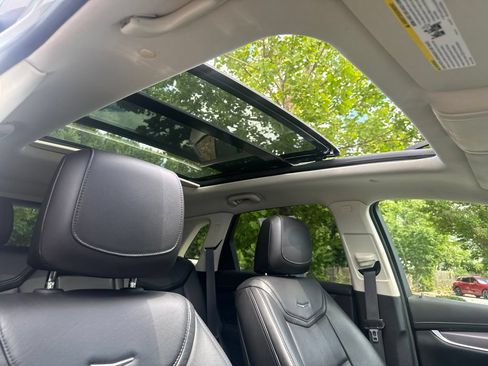 Used 2019 Cadillac XT5 Premium Luxury AWD/4WD image 36