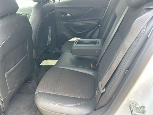 Used 2019 Buick Encore Preferred image 17