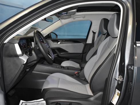 New 2026 Volkswagen Tiguan SE AWD/4WD image 6