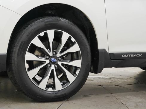Used 2016 Subaru Outback 2.5i Limited AWD/4WD image 26