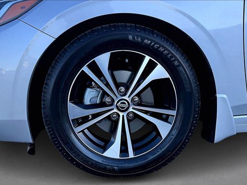 Used 2020 Nissan Sentra SV w/ Trunk Package image 8