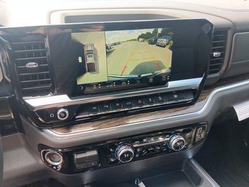 New 2026 GMC Sierra 1500 Elevation w/ Elevation Premium Package AWD/4WD image 12