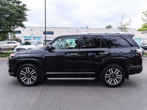 Used 2018 Toyota 4Runner Limited AWD/4WD image 8