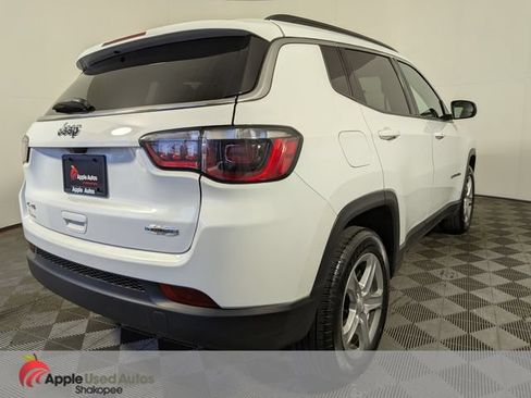 Used 2024 Jeep Compass Latitude AWD/4WD image 5