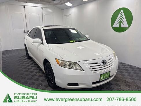 Used 2007 Toyota Camry CE FWD image 1