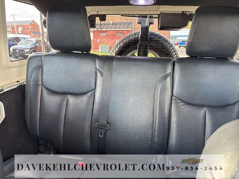 Used 2015 Jeep Wrangler Unlimited Sahara w/ Connectivity Group image 19