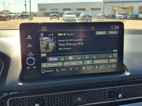 Certified 2024 Honda Civic Sport Touring image 20