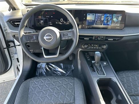 New 2026 Nissan Kicks SV image 17