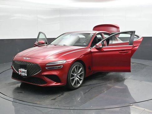 Used 2023 Genesis G70 2.0T image 53