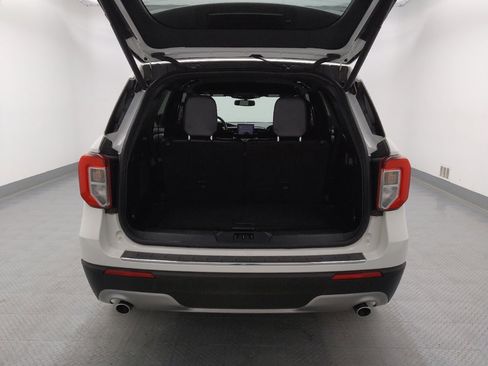 Used 2020 Ford Explorer Limited AWD/4WD image 29