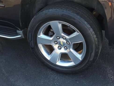 Used 2016 Chevrolet Tahoe LTZ AWD/4WD image 19