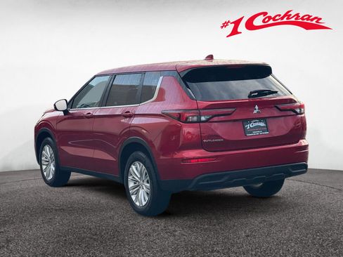 Used 2022 Mitsubishi Outlander ES AWD/4WD image 23