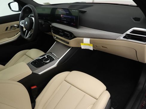 New 2026 BMW 330i Sedan w/ M Sport Package image 18