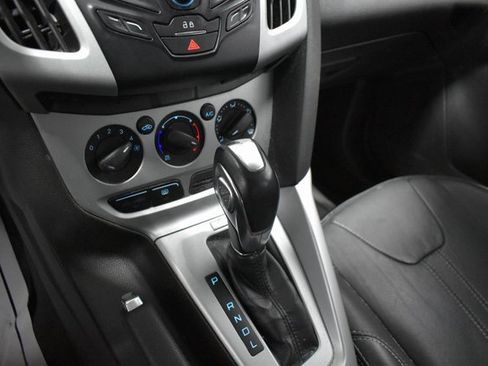 Used 2014 Ford Focus SE w/ Equipment Group 201A image 17