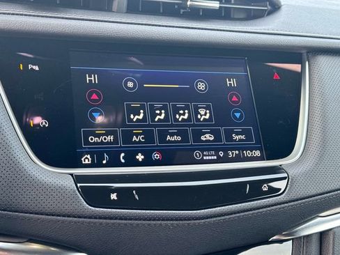 New 2025 Cadillac XT5 Luxury w/ LPO, Floor Liner Package AWD/4WD image 20