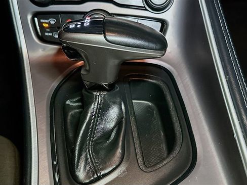 Certified 2022 Dodge Challenger R/T image 14