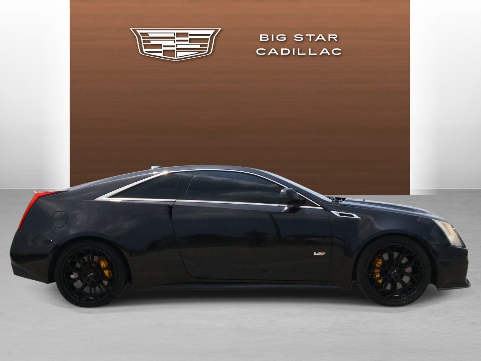 Used 2013 Cadillac CTS V w/ Wood Trim Package RWD image 6