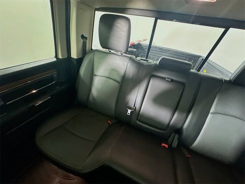 Used 2017 RAM 2500 Laramie image 12