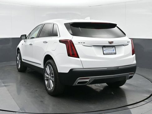 Used 2024 Cadillac XT5 Premium Luxury image 5