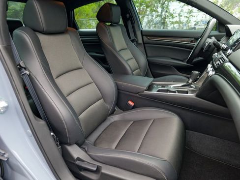 Used 2022 Honda Accord Sport image 34