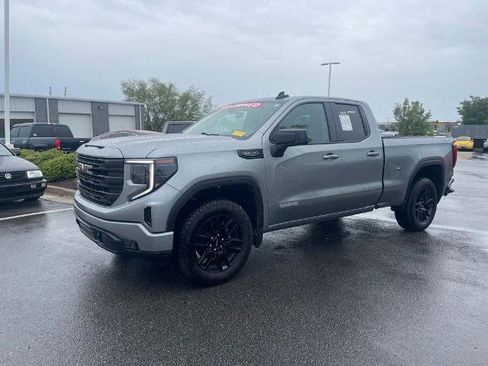 Used 2025 GMC Sierra 1500 Elevation w/ X31 Off-Road Package AWD/4WD image 3